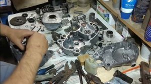 Как собрать двигатель V-50 ч.1 споловинивание