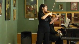 К  Дебюсси "В лодке",  В  Богданова   скрипка, И  Величко  фортепиано