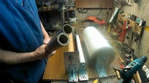 Ручная перемотка стрейч пленки/ленты/ с большого рулона на 10 малых.