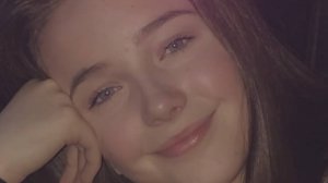 Lucy Thomas Listen
