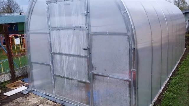 Наш способ посадки КАРТОФЕЛЯ 2019.  Посадка клубники на спанбонде.