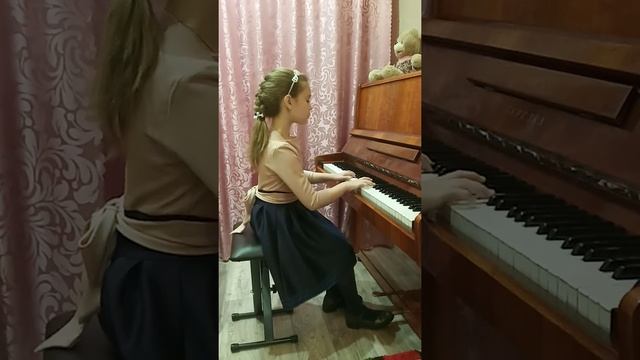 Рогожина София 9 лет С.Терханов "Колыбельная мамы", Э.Полдини " Вальс куклы" смотреть онлайн