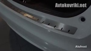 Накладка на бампер с загибом для Honda Civic Hatchback 2012- Alufrost