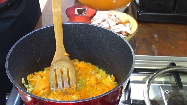 Неповторимый вкус и аромат - ЩАВЕЛЕВЫЙ СУП. Рецепт суп из щавеля. Зеленый борщ. смотреть онлайн