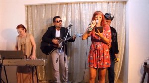 На хороших людей и плохих...