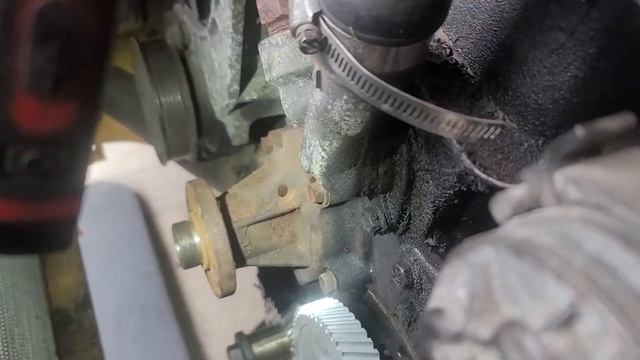 FORD 4.9 300CI I6 NO SPARK? HOW TO REPLACE TIMING GEARS. смотреть онлайн