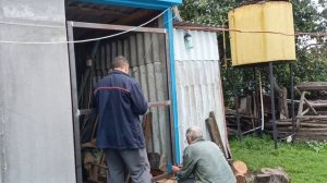 дверь из профиля трубы 40х50 в дровник у родителей