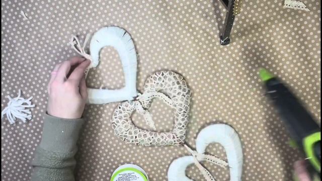 Neutral & Easy Valentine’s Decorations made with Dollar Tree items! смотреть онлайн