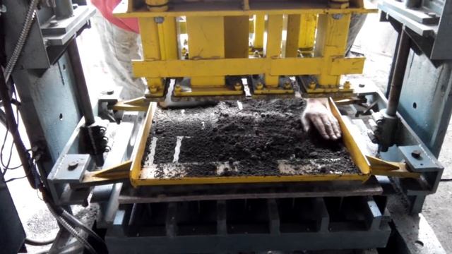 ВИБРОПРЕСС - ИСПЫТАНИЯ /VIBROPRESS - TESTS смотреть онлайн