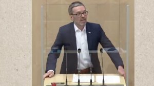 Вот как надо разговаривать с высшей властью о защите людей и экономики! Жесткие