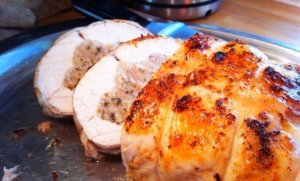 Фаршированная курица без костей