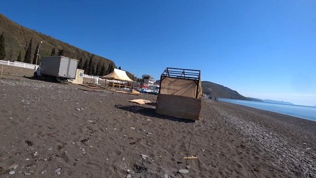 Рыбачье,отдых в Крыму, прогулка по берегу Чёрного моря, нужно ли ехать в этот посёлок