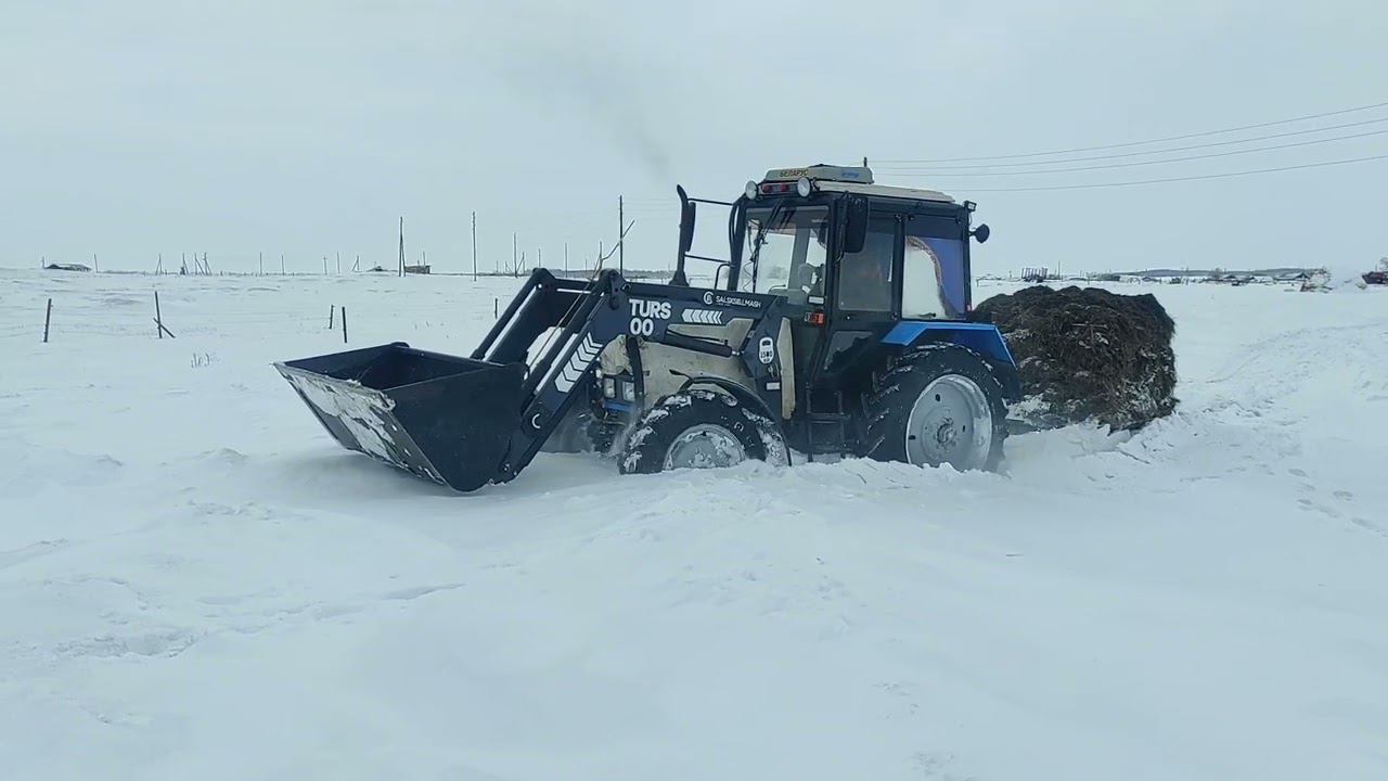 Повис в сугробе.#мтз82 не вытянул. смотреть онлайн