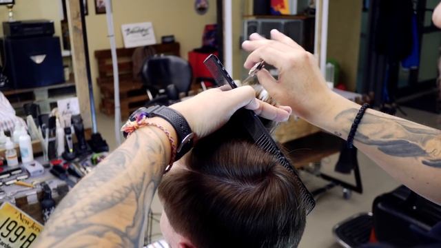Мужская стрижка - укладка Reuzel (men haircut)