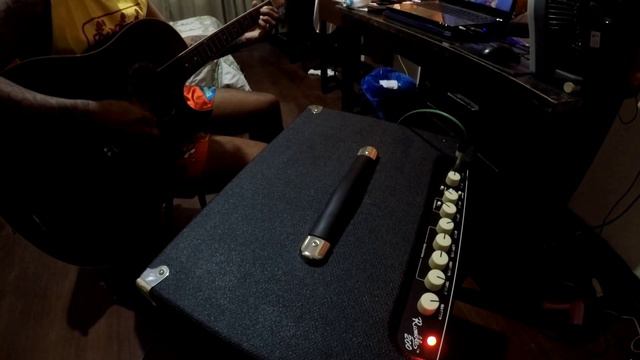 Fender Rumble 200 Sound Test Using An Acoustic Guitar смотреть онлайн