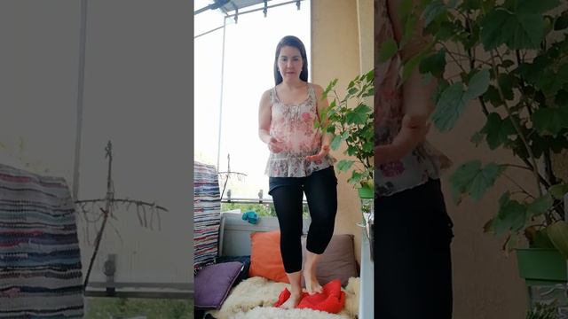 Вдохновение на день...первый год жизни и ребёнка... Потопали и встали... смотреть онлайн