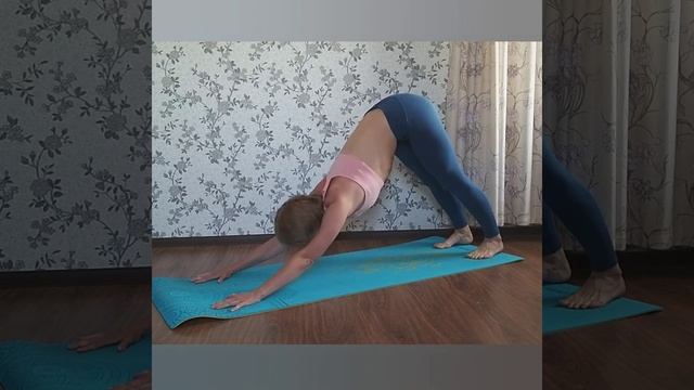 Йога. Утренняя разминка смотреть онлайн