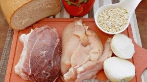 Котлеты из свинины и курицы