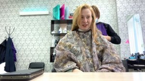 Навожу красоту. Волосы стали лучше. Посетила парикмахерскую у Ольги. Подстригала кончики.