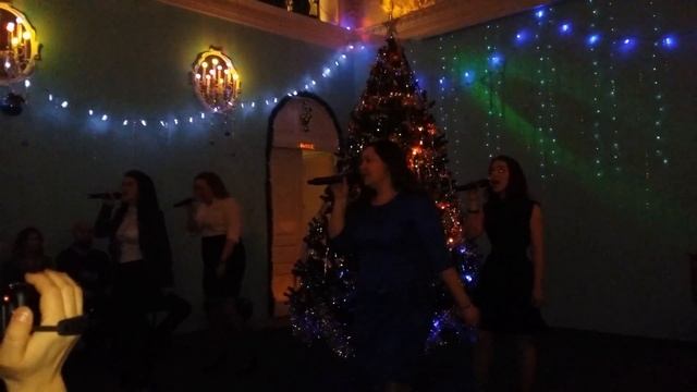 Синий иней - Новый год в доме работников образования смотреть онлайн