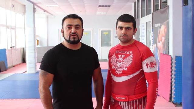 Армен Ананян - Часть 40. Два крутых приёма в гарде от Армена Ананяна (выход на Кимуро и треугольник смотреть онлайн