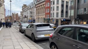 Пешеходная экскурсия по Лондону, История девушки и ее туфель на Бонд-стрит