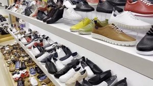 Турция. Турецкая обувь из натуральной кожи. В магазине "Каратай"