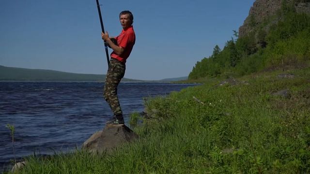 МУХА - УБИЙЦА! Такого клёва я не ожидал! смотреть онлайн