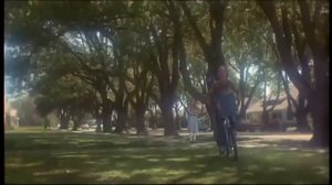 Стивен Кинг КЭРРИ (обзор романа и экранизаций)