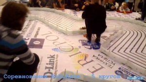 Гонки автономных роботов по правилам RoboRace.