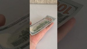 Как  отличить настоящие доллары от фальшивых