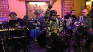 Кирилл Немоляев - "Каскадёры" (Земляне) в клубе Швайн 10.03.2017 г.