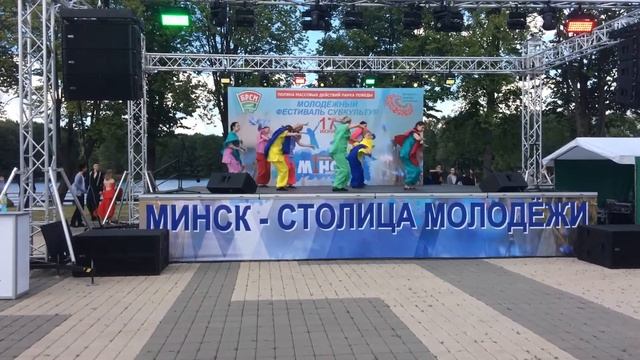 Фестиваль молодежных субкультур Индийский танец Танцевальный коллектив "Hunters"