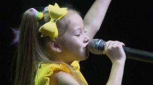 Богатырева Милана "С тучки на тучку" - Online-Шоу - Финал