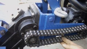 Натяжка цепи фрезы ДМТЗ 160