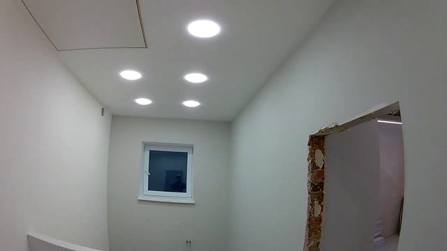 Стильный ремонт в коттедже