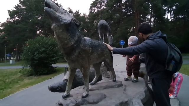 Хасан прокатился верхом на лосе/ вечерняя прогулка смотреть онлайн