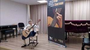 Ермакова Александра (Группа до 8лет)
Л. Иванова «Танго», Ф. Карулли  «Рондо» соль мажор
