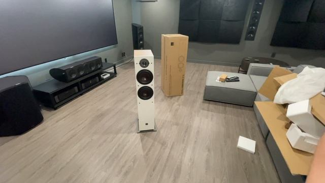 Dolby 7.1 Wireless Home Theater? DALI Oberon 7C Loudspeakers Unboxing / Overview / First Impression смотреть онлайн