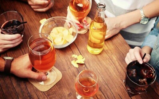 Что вреднее, пиво или кола? смотреть онлайн