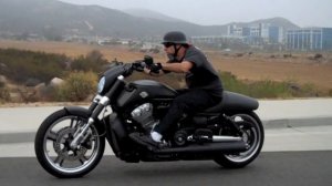 V-Rod Muscle Solo and Fender Kit from Bitchin Seat Co