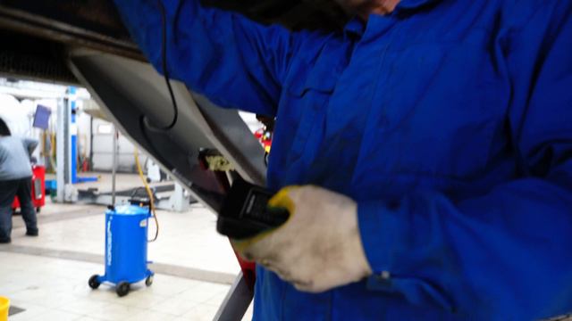 Комплексная диагностика Mercedes-Benz Viano - Техцентр 50 смотреть онлайн