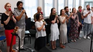 Пусть земля вся утверждает. Fam. Binefeld