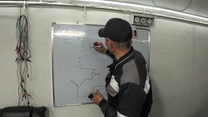 Mazda 6 ПЕРЕЗАРЯД ИЛИ НЕТ ЗАРЯДКИ.