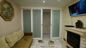 Раздвижная деревянная перегородка межкомнатная