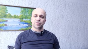 Как расслабить мышцы шеи и снять напряжение с шеи за минуту