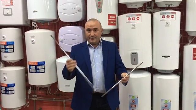 Подвод воды к сантехприборам с помощью хромированных трубок смотреть онлайн