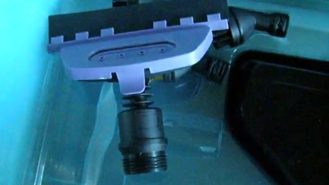 парогениратор Laretti LR8301 (пароочиститель + утюг с паром) Комфи(3) смотреть онлайн