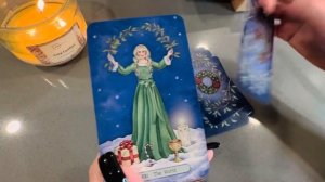 ОБЗОР колоды Таро “YULETIDE TAROT”??Новая рождественская колода таро
