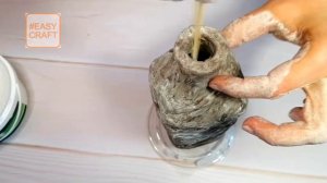 Берем бутылку и получаем стильную вазу | Ваза из стеклянной бутылки | Подарок своими руками